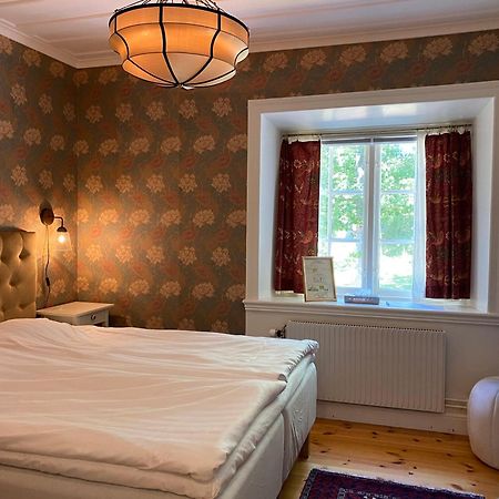 Stegeborg Traedgardshotell Bagian luar foto