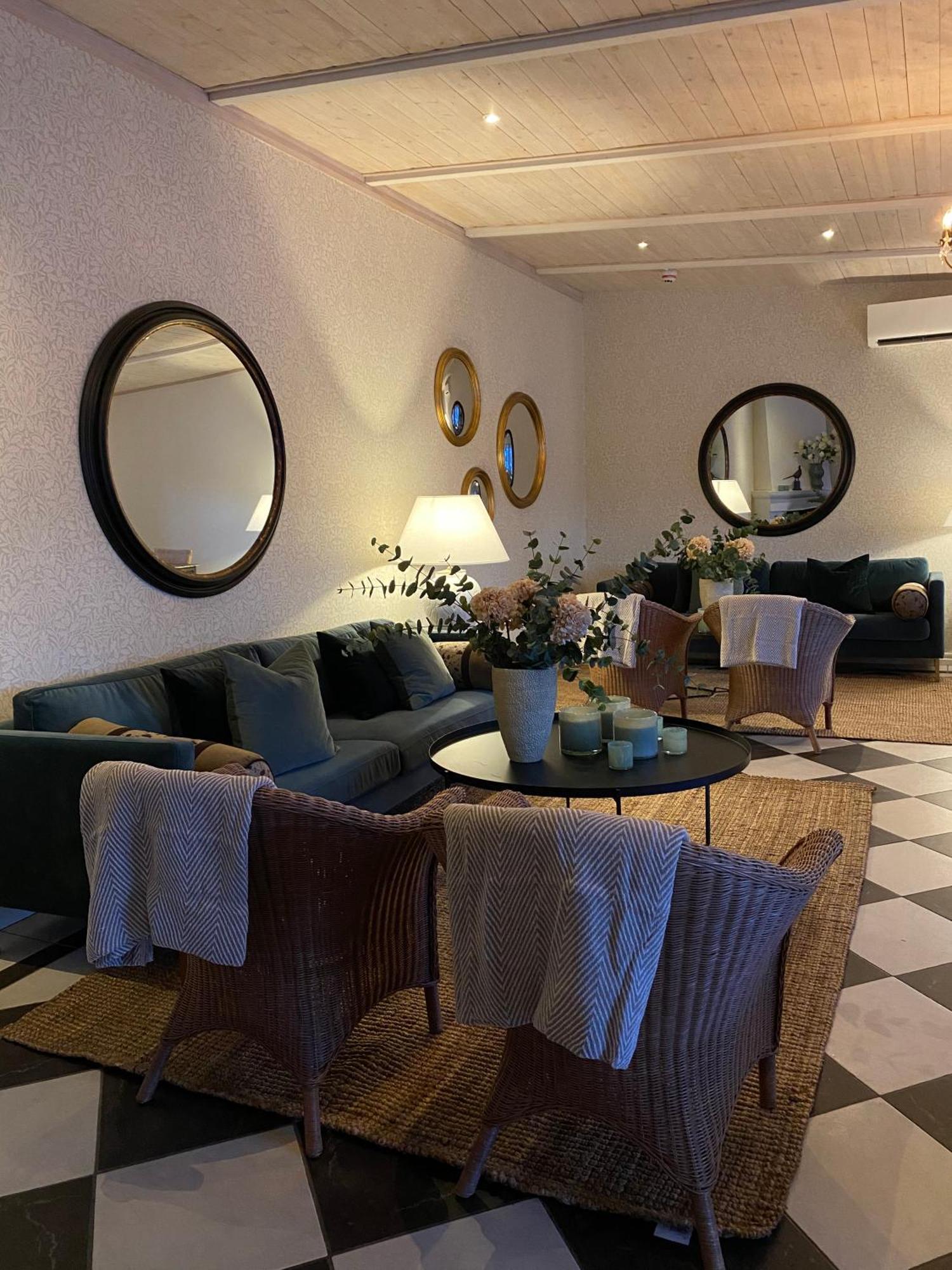 Stegeborg Traedgardshotell Bagian luar foto